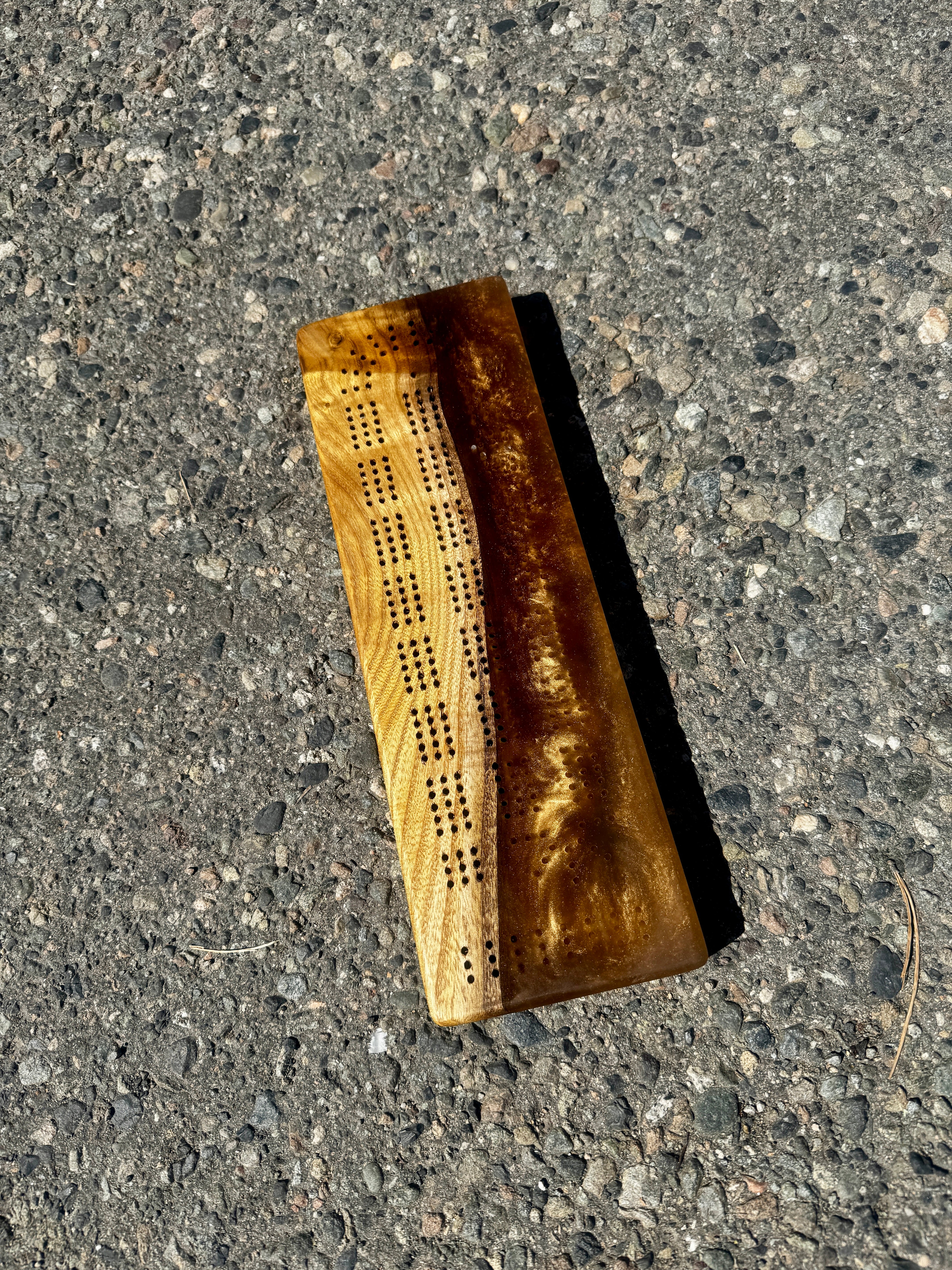 Catalpa & Metallic Gold Cribbage Board