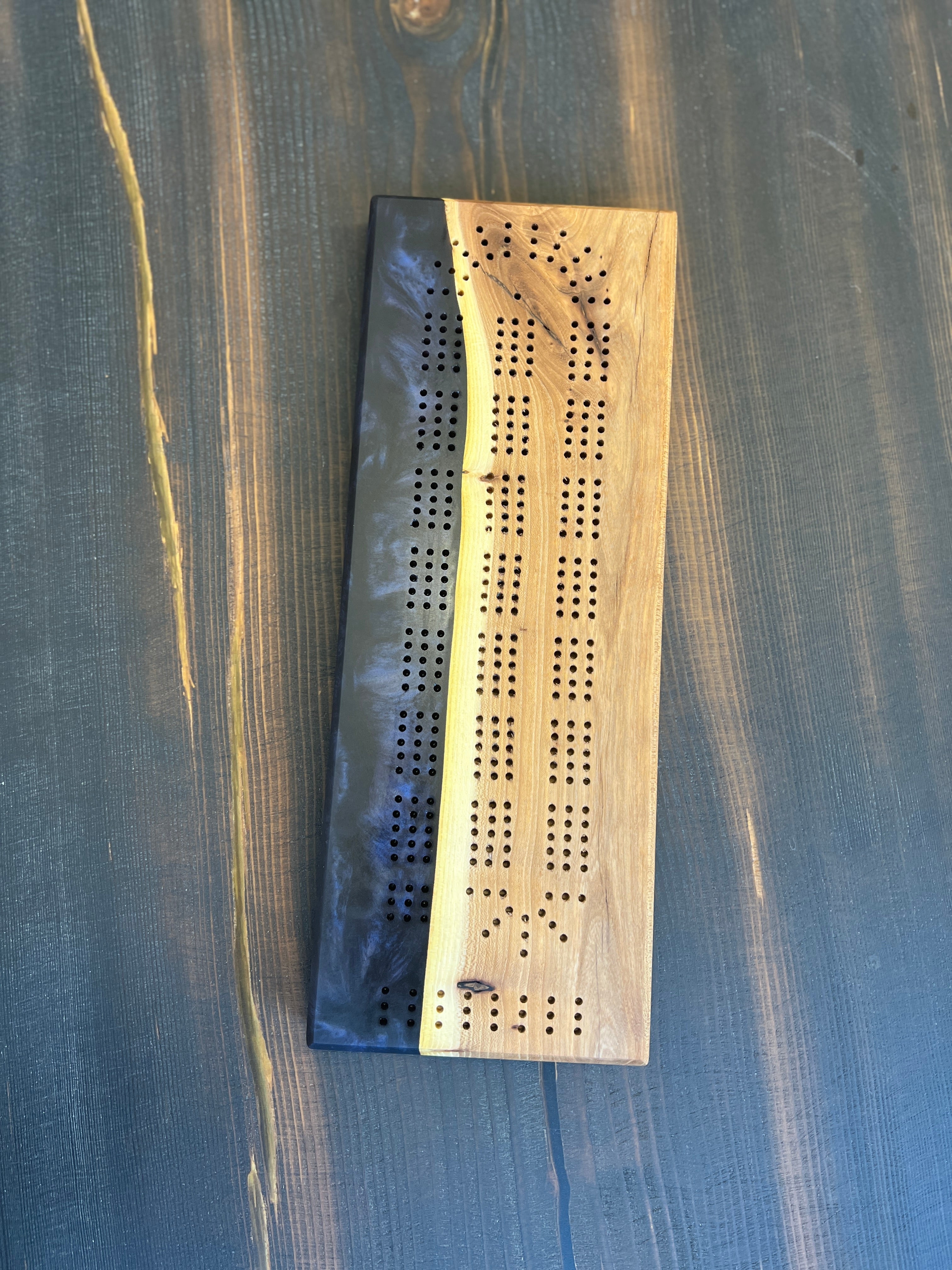 Chinese Elm & Midnight Cribbage Board