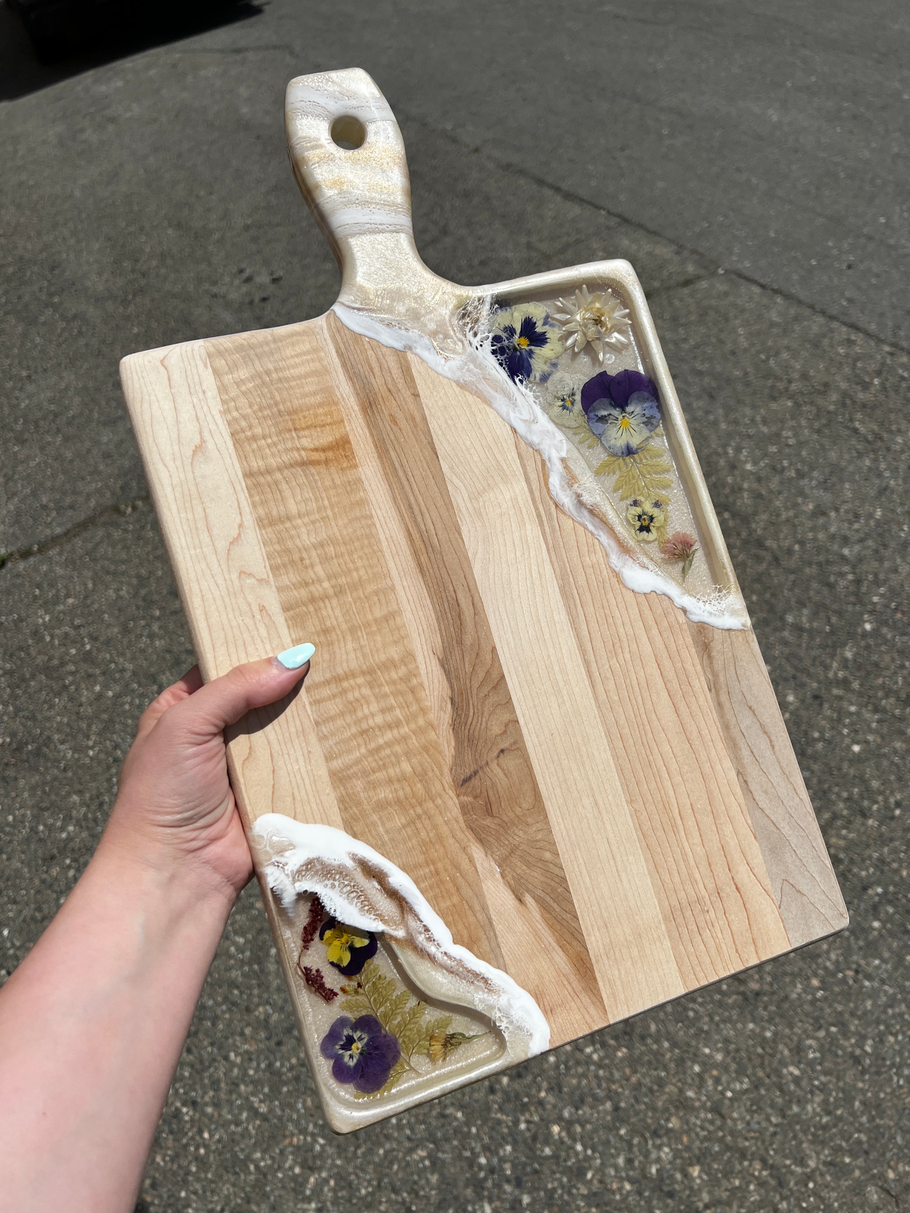 Pearl & Flowers Maple Serving Board