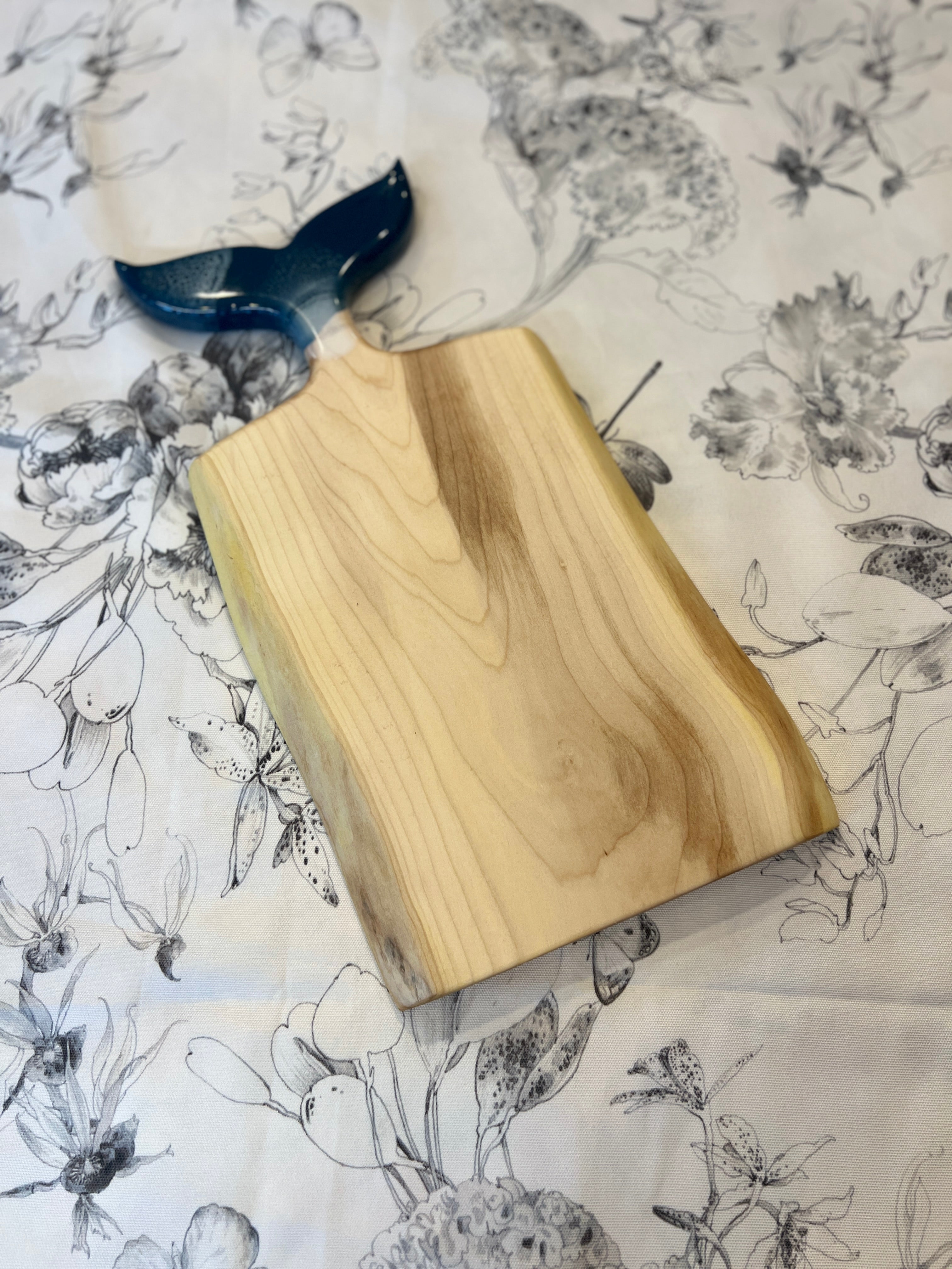 Whale Tail Serving Board